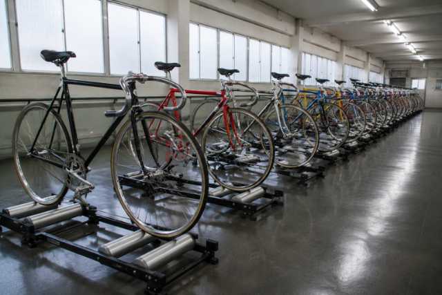 track-bicycle-lineup